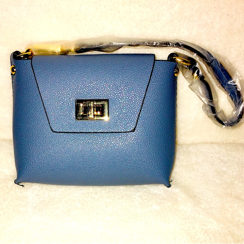 🟡 NEW Small Blue Evening Purse